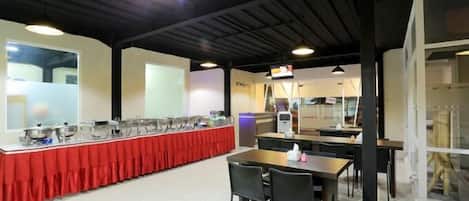 Daily local cuisine breakfast (IDR 40000 per person)