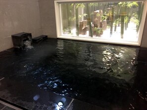 Baño termal público