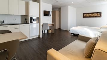 Superior Double or Twin Room, Kitchen (Block-up windows)
