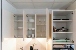 Fridge, microwave, oven, dishwasher