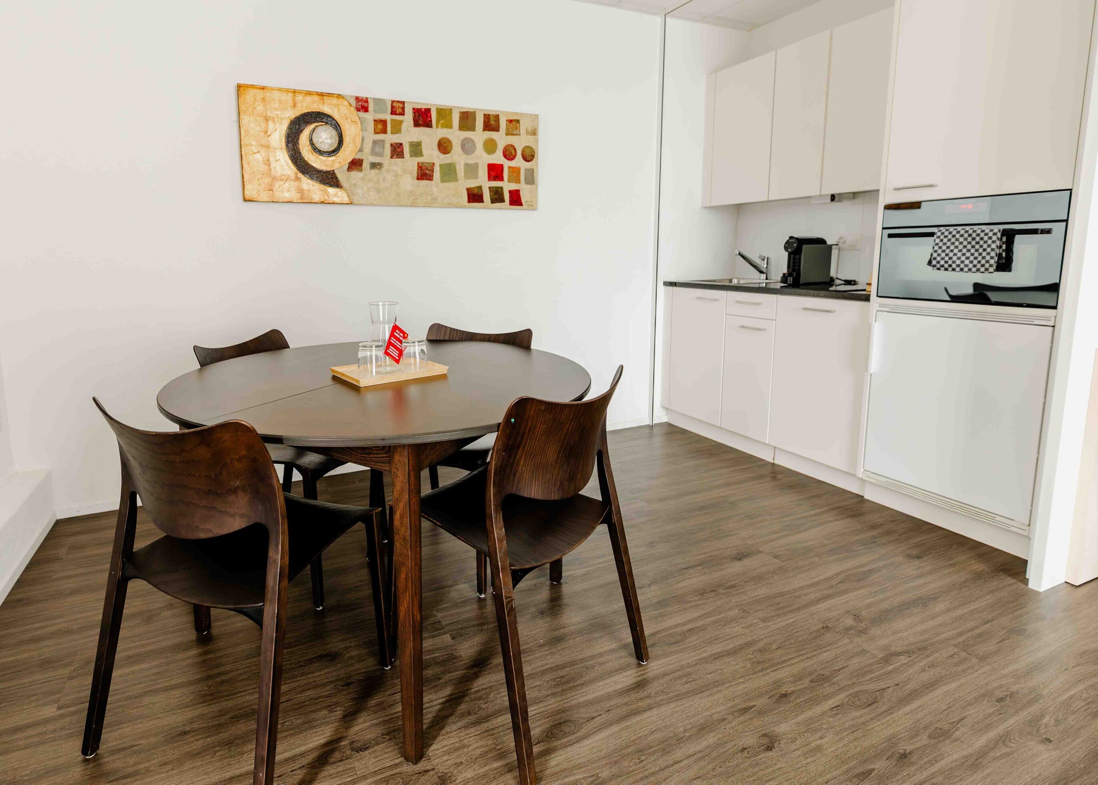 Family Studio | In-room safe, blackout drapes, free WiFi, bed sheets