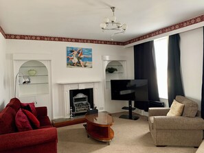 Televisión de pantalla plana