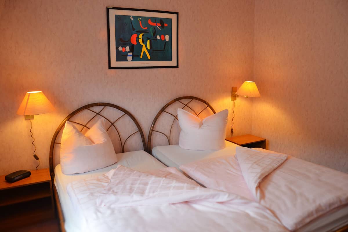 Desk, free WiFi, bed sheets