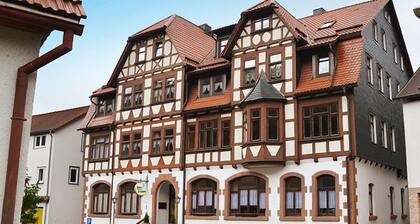 Hotel Restaurant Zur Hallenburg