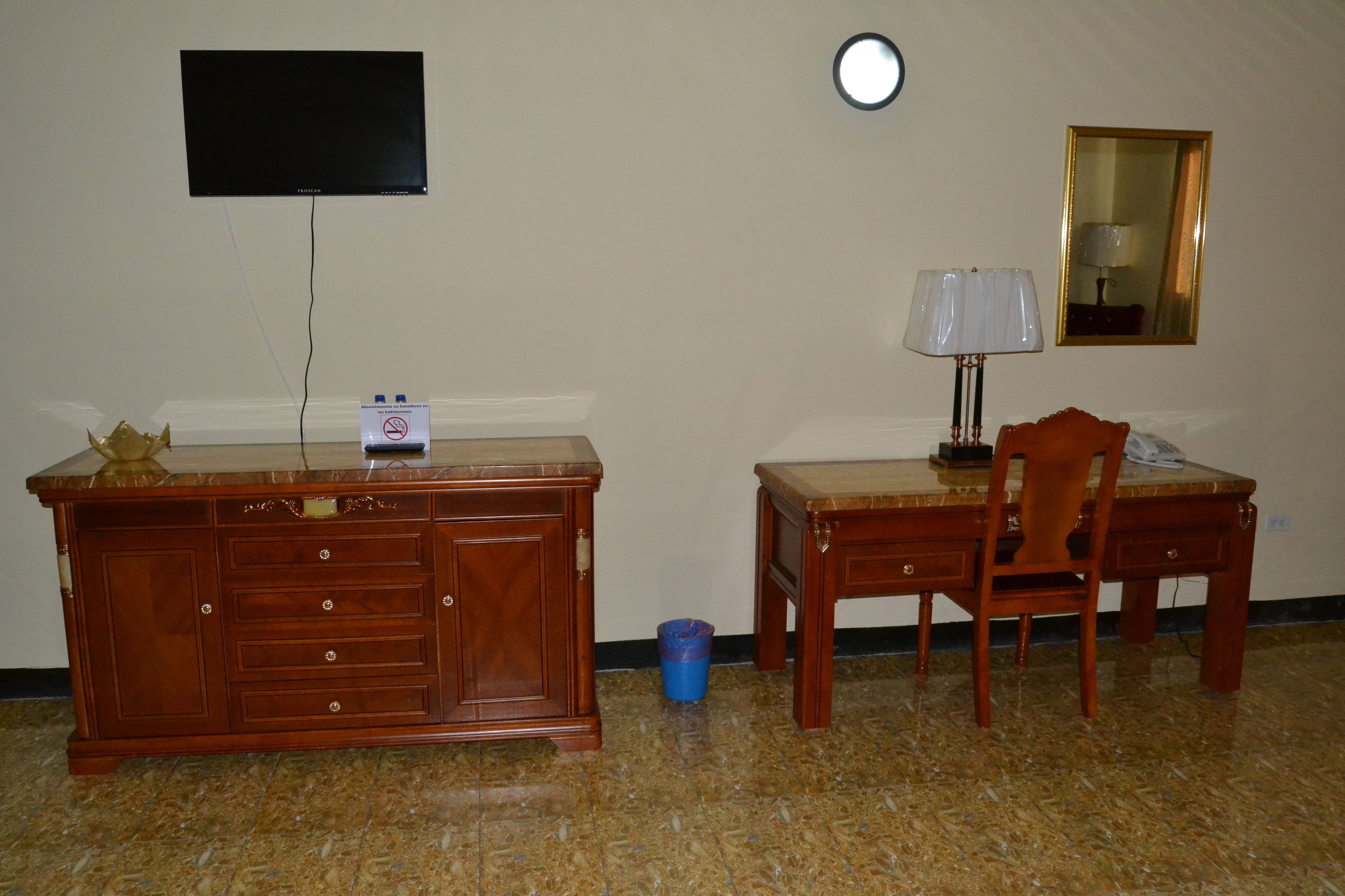 1 bedroom, in-room safe, desk, iron/ironing board