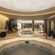  Beach Palace Hotel by CW Hotel Collection