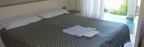 Room - Hotel Europa (Taggia)