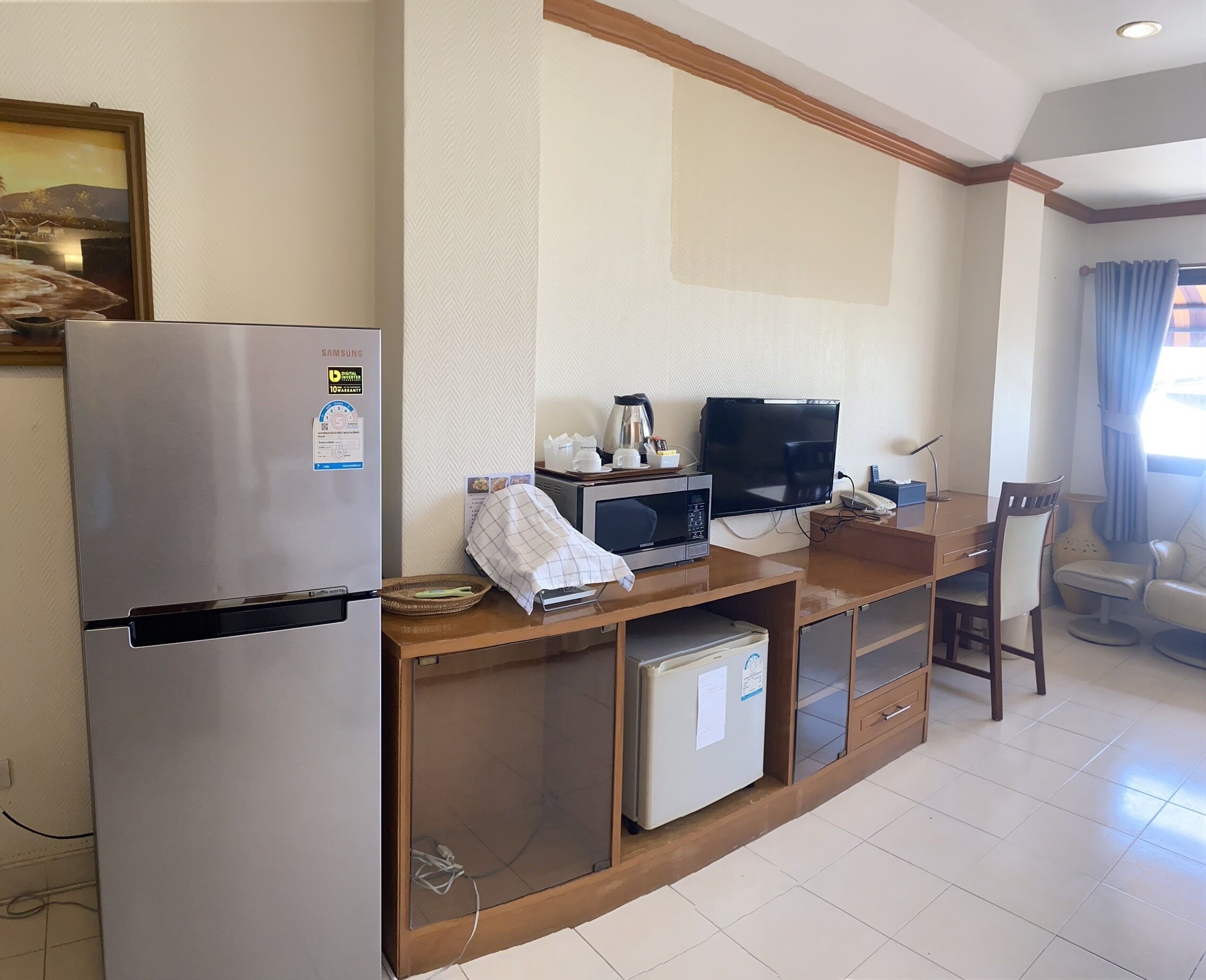 standard room, balcony, sea view | 1 bedroom, minibar, in-room safe, desk