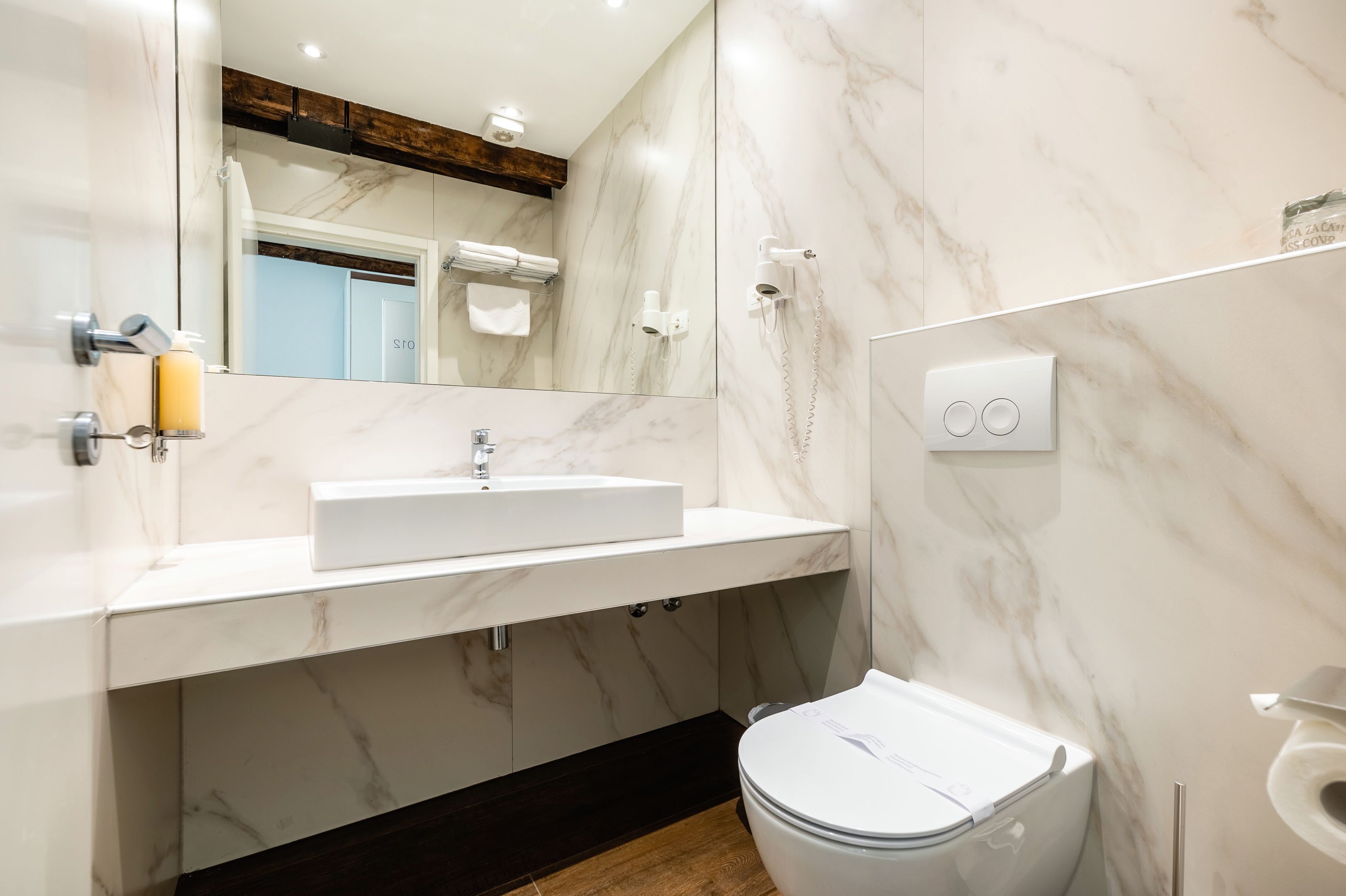 Foto - Azur Palace Luxury Rooms