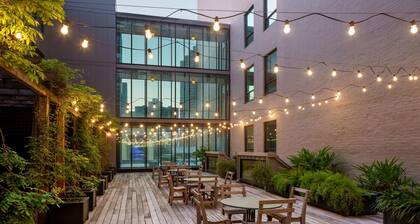The Barnett - JDV by Hyatt