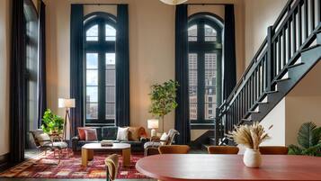 Egyptian cotton sheets, premium bedding, minibar, in-room safe