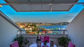 Luksus-penthouselejlighed - 2 soveværelser - havudsigt | Terrasse/gårdhave