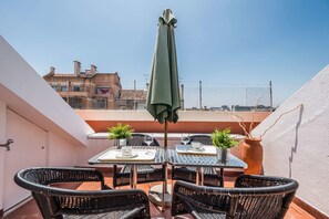 Lägenhet - 3 sovrum | Terrass/Patio