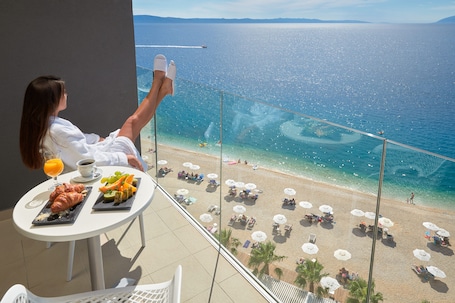 Vista da propriedade. Medora Auri Family Beach Hotel