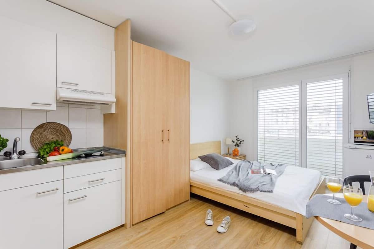 Desk, iron/ironing board, free WiFi