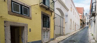 Lisbon Low Cost Apartments