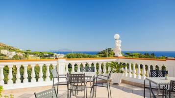 Rooftop terrace