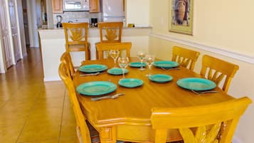 Condo, 2 Bedrooms | In-room dining