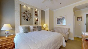 豪華客房, 1 張特大雙人床, 私人浴室 (Deluxe King Room) | 高級寢具、熨斗/熨衣板、免費無線上網、獨特裝潢