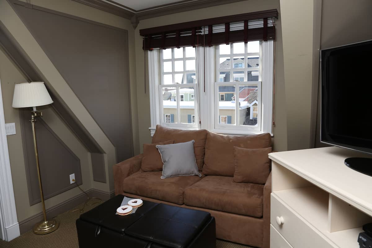 1 habitación, ropa de cama de alta calidad y decoración personalizada
