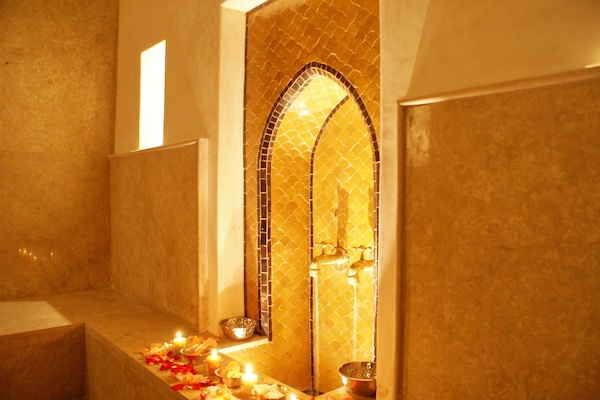 Steam room, Turkish bath, body scrubs, detox wraps, facials