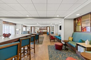 Lobby - Hampton Inn Fond du Lac (Fond du Lac)