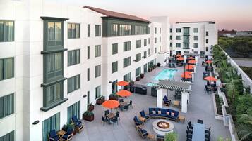 Studio, 1 kingsize-seng med sovesofa, bakgårdsutsikt | Utsikt mot gårdsplass