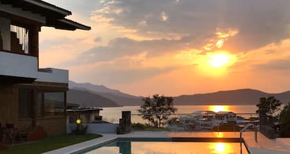 Hotel Puesta del Sol