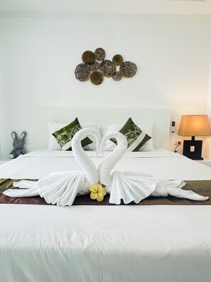 In-room safe, free WiFi - J and N Mansion 2 (Patong)