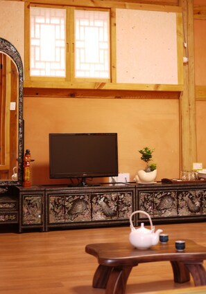 Triple Room