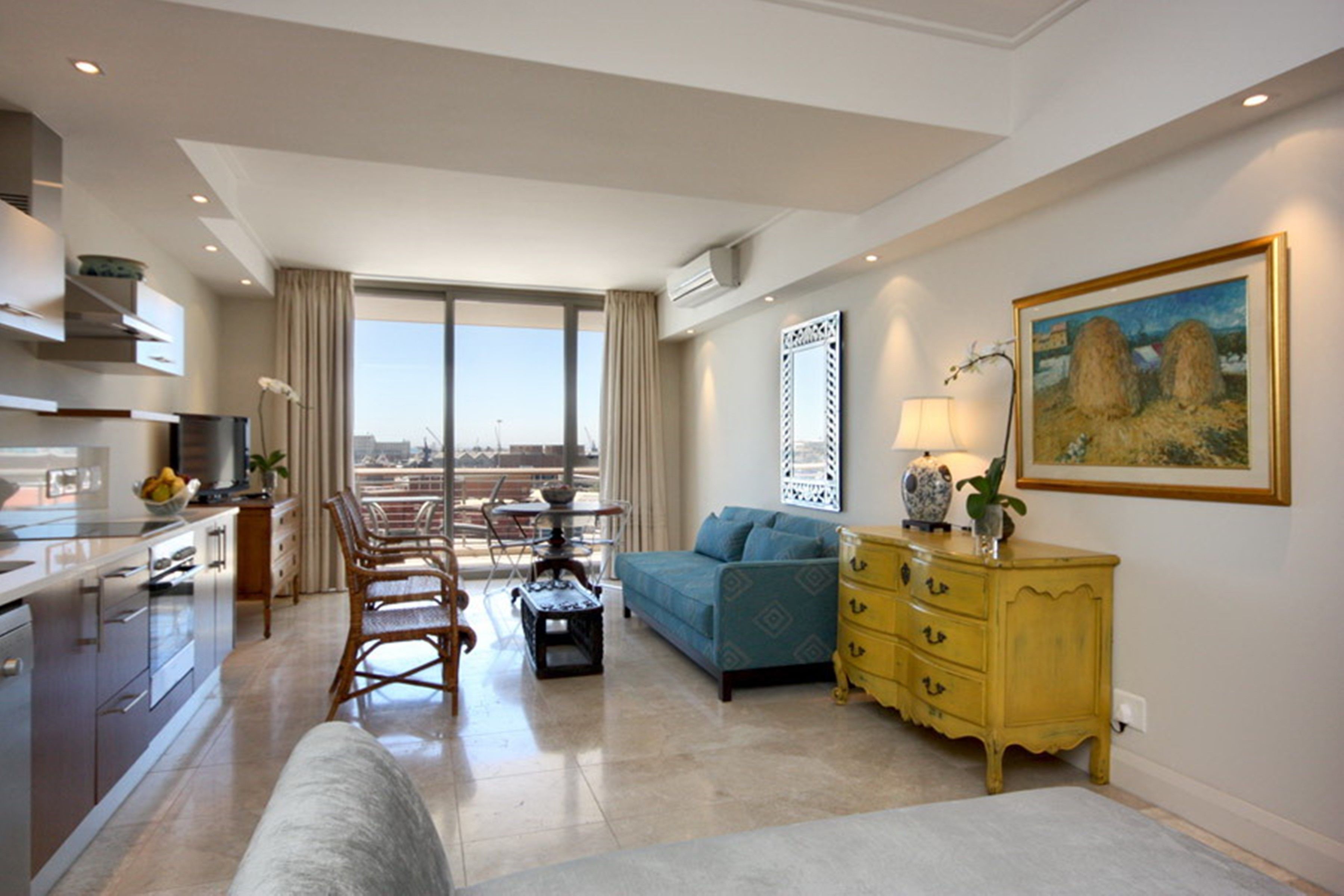 Exclusive Apartment, 1 Room, Canal View | Wohnbereich