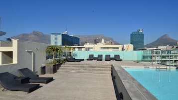 Outdoor pool, pool loungers