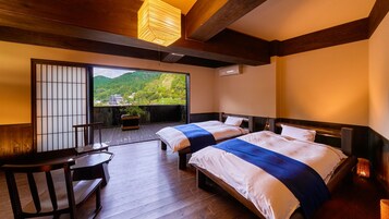 "Tenkuan" Suite Japanese Western Style with Open-air Bath, Non-Smoking | In-room safe, desk, iron/ironing board, free WiFi