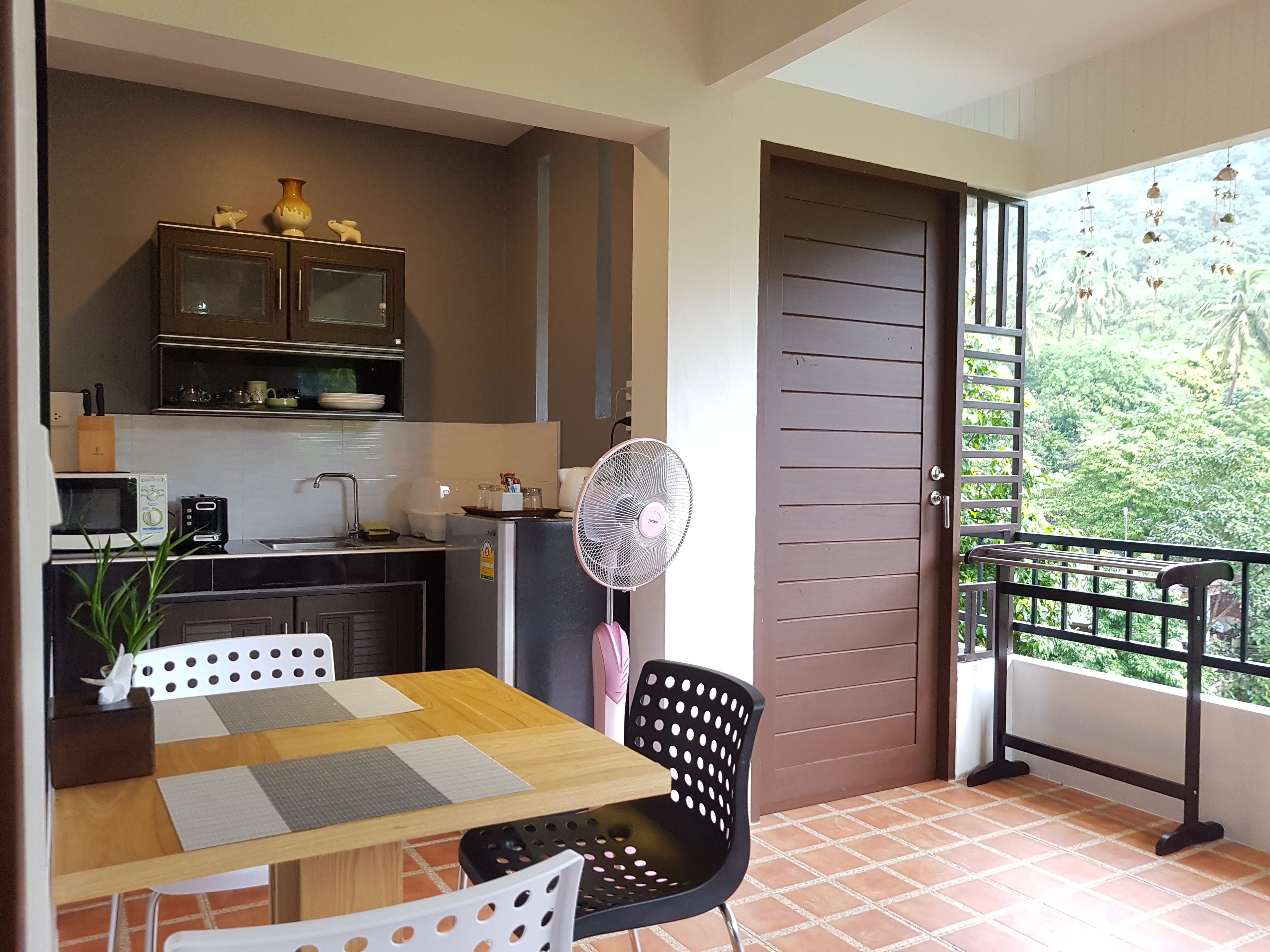 villa, kitchenette, mountain view | private kitchenette | coffee/tea maker, electric kettle