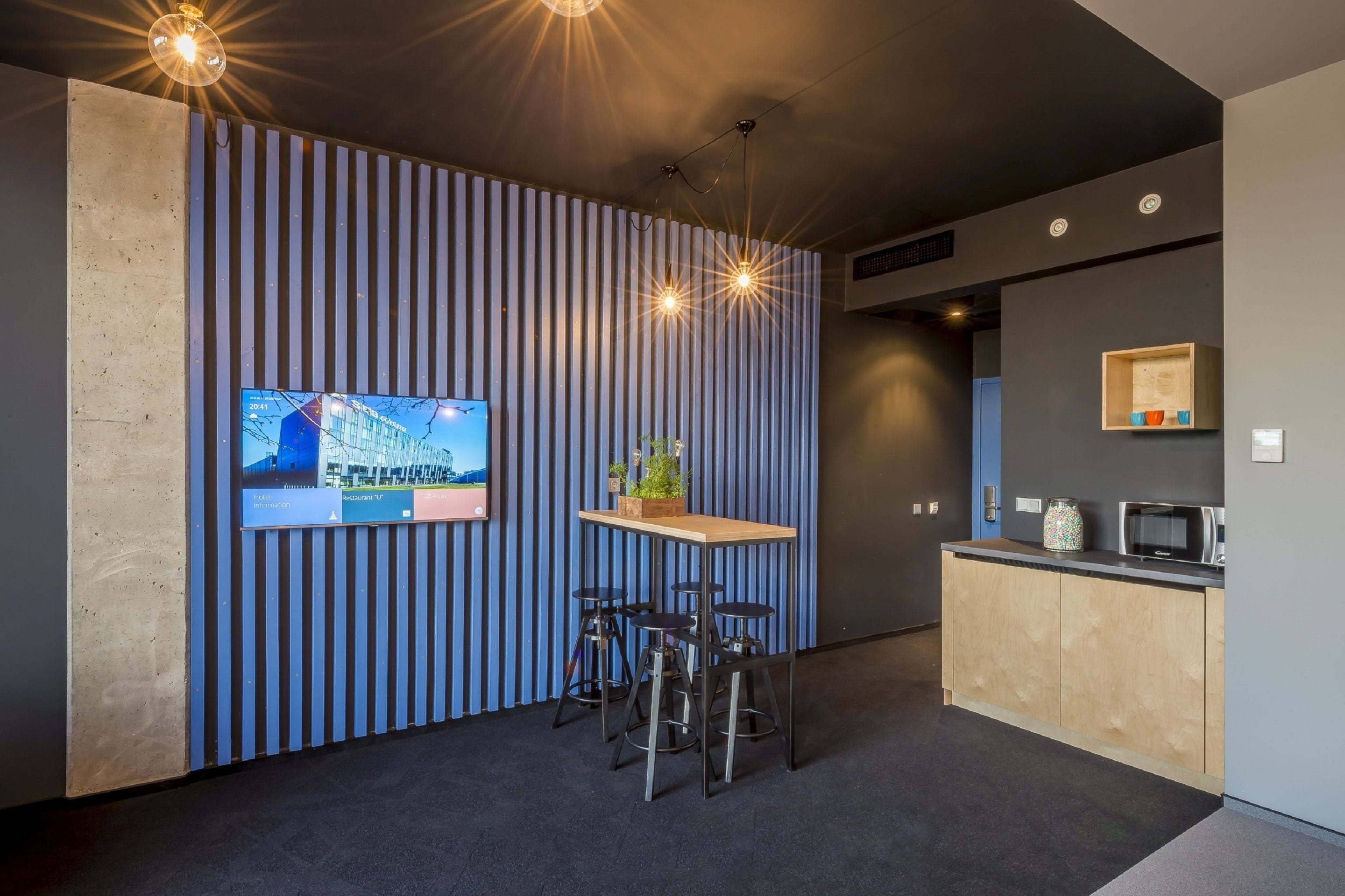 family studio | desk, soundproofing, iron/ironing board, free wifi