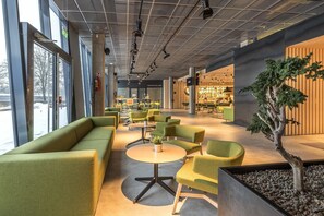 International cuisine - Urbihop Hotel (Vilnius)