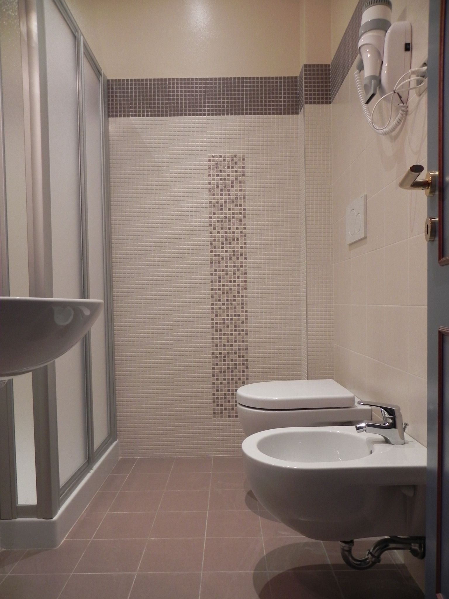 Photo - La Grotta Hotel