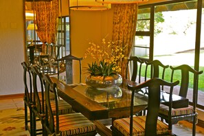 Presidential Villa | Living area