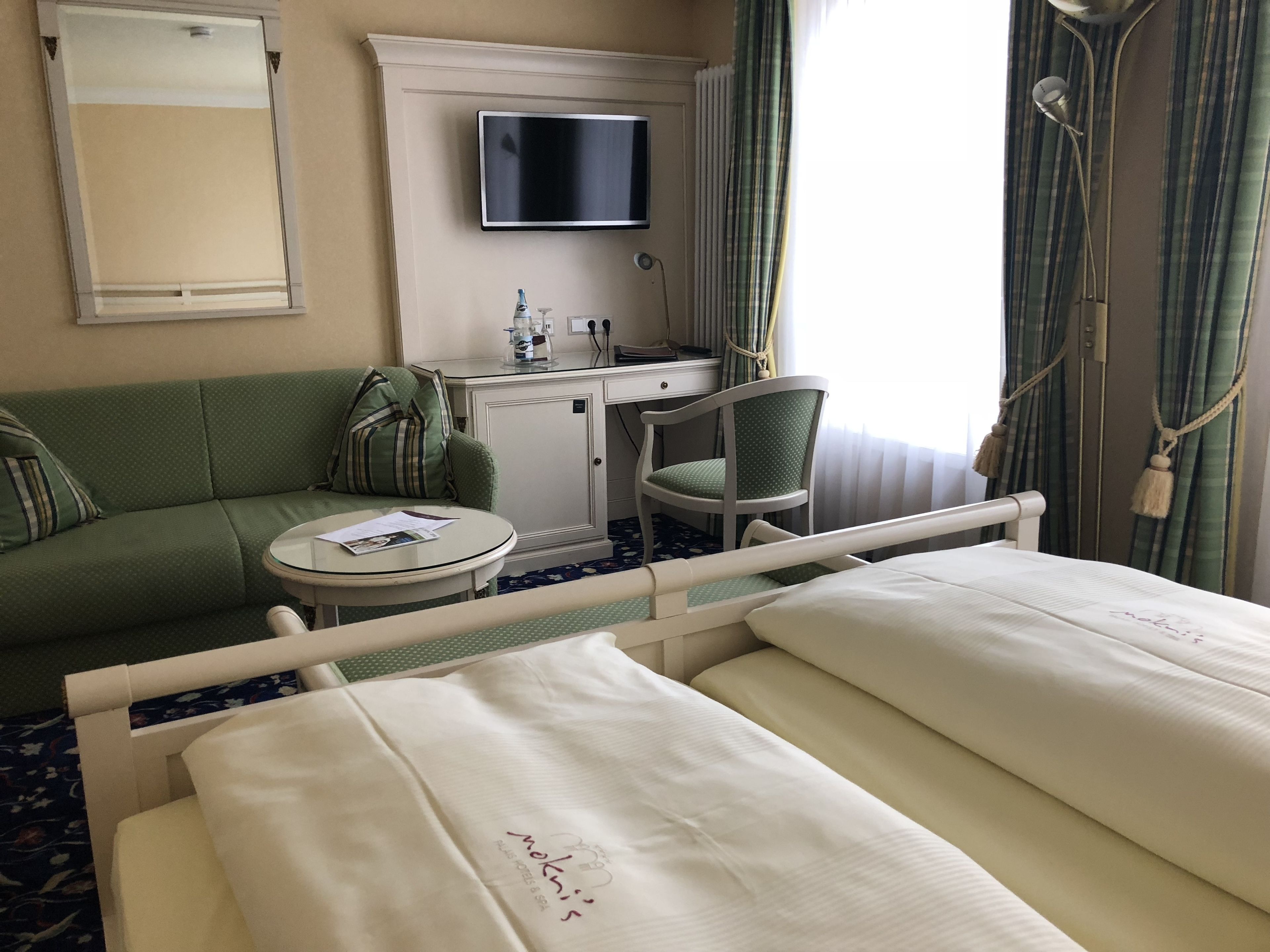 luxury double room (rossini) | minibar, in-room safe, desk, blackout curtains