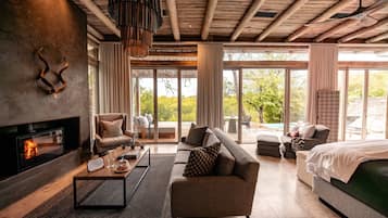 Superior Villa | 1 bedroom, premium bedding, free minibar, in-room safe