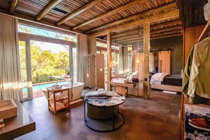 1 bedroom, premium bedding, free minibar, in-room safe - Kapama Karula (Hoedspruit)