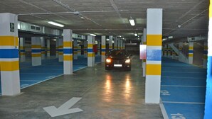Free self-parking - Hotel La Pinta (Palos de la Frontera)