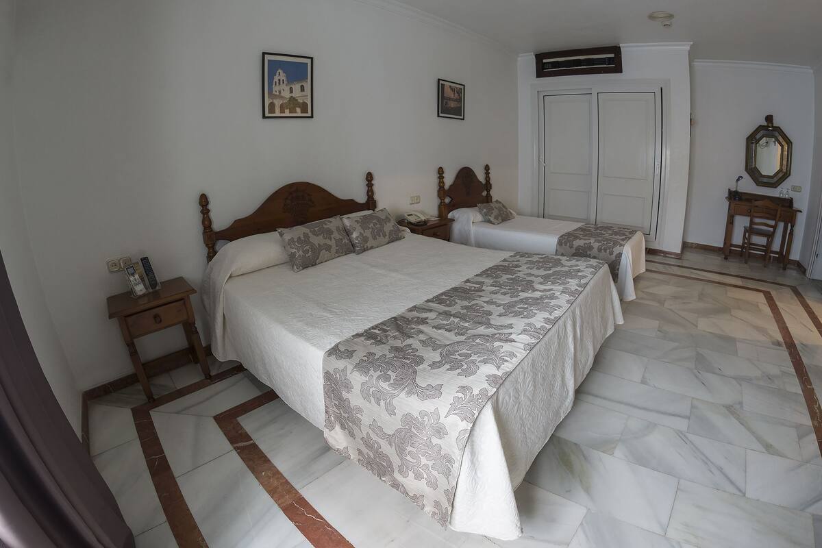 Chambre Triple