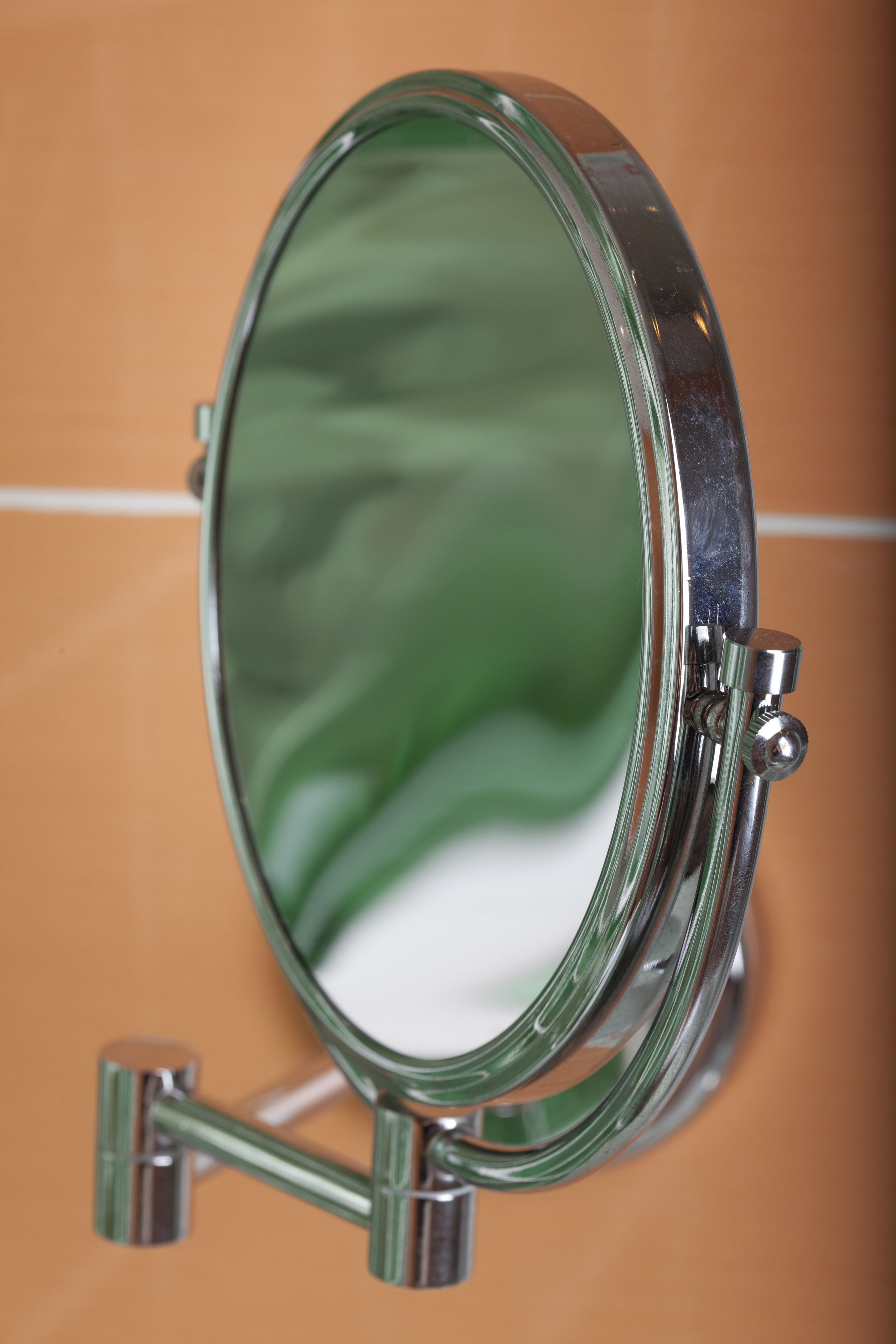 hydromassage showerhead, free toiletries, hair dryer, towels