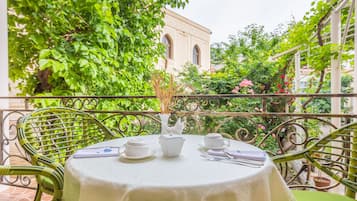 Petit-déjeuner continental compris tous les jours