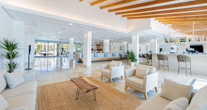 Caprice Isabel Aparthotel