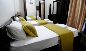 Chambre avec lits jumeaux