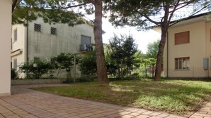 Courtyard - Bianca (Lignano Sabbiadoro)
