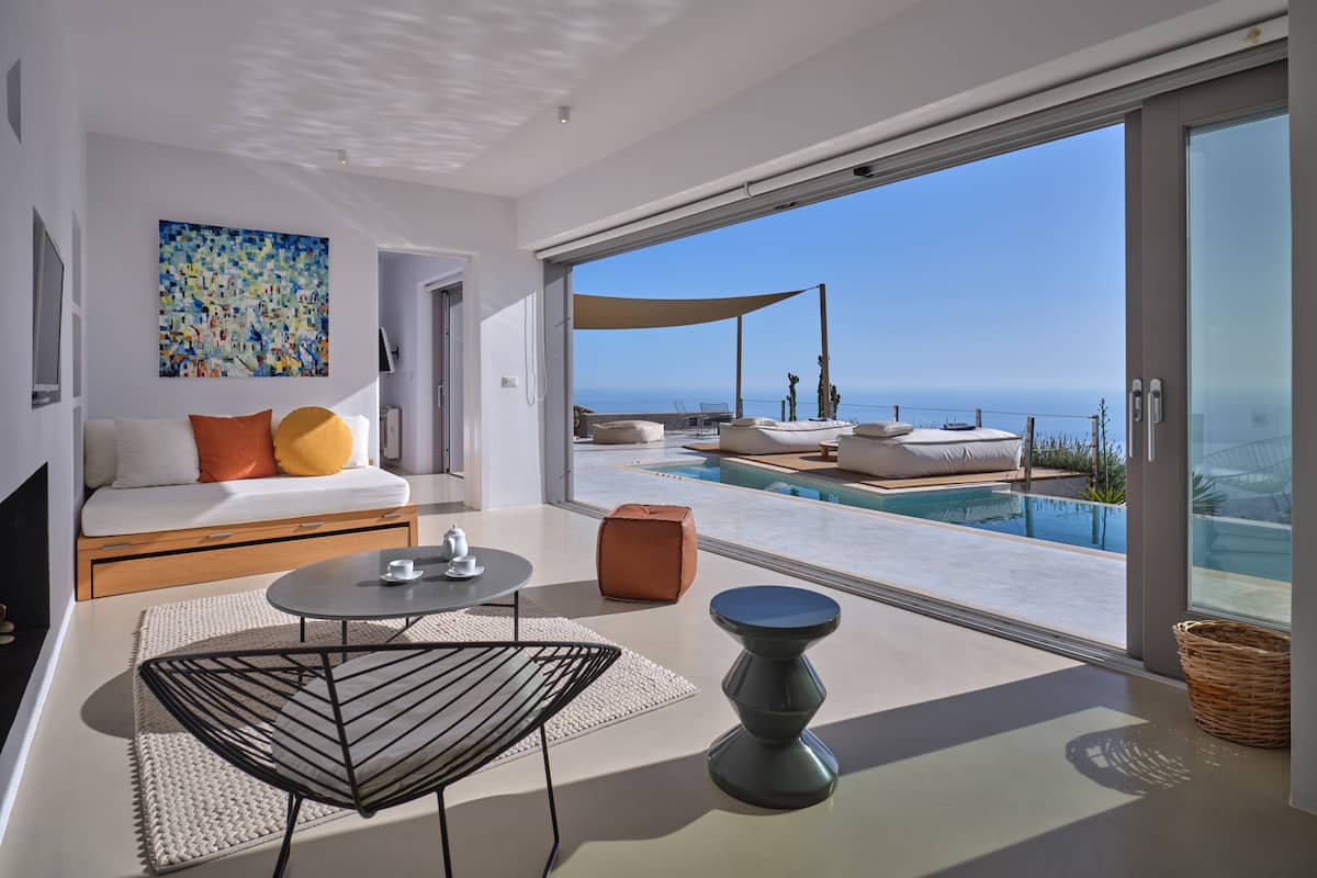 Villa (Summit) | Wohnbereich | 42-Zoll-Flachbildfernseher mit Satellitenempfang, Fernseher, Netflix