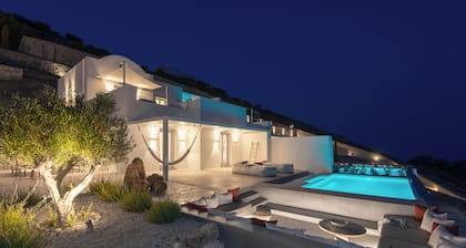 Santorini Heights